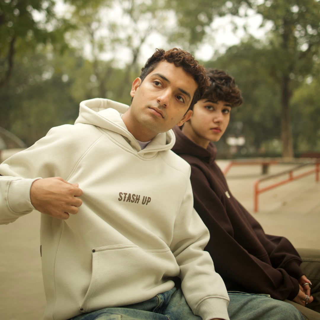 BASIC HOODIE-O.WHITE