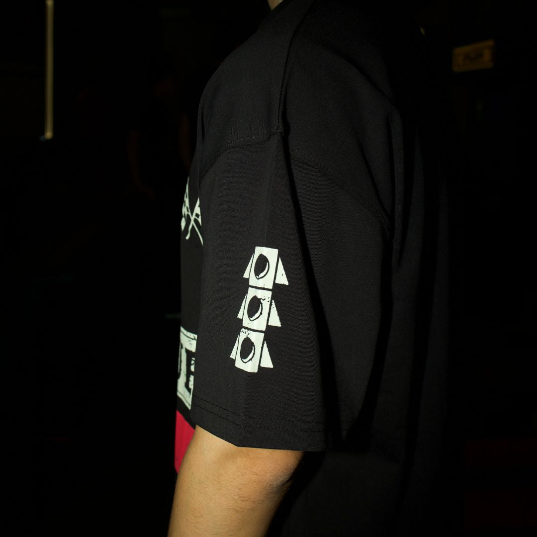 RACING TEE BY STASH UP- BLACK