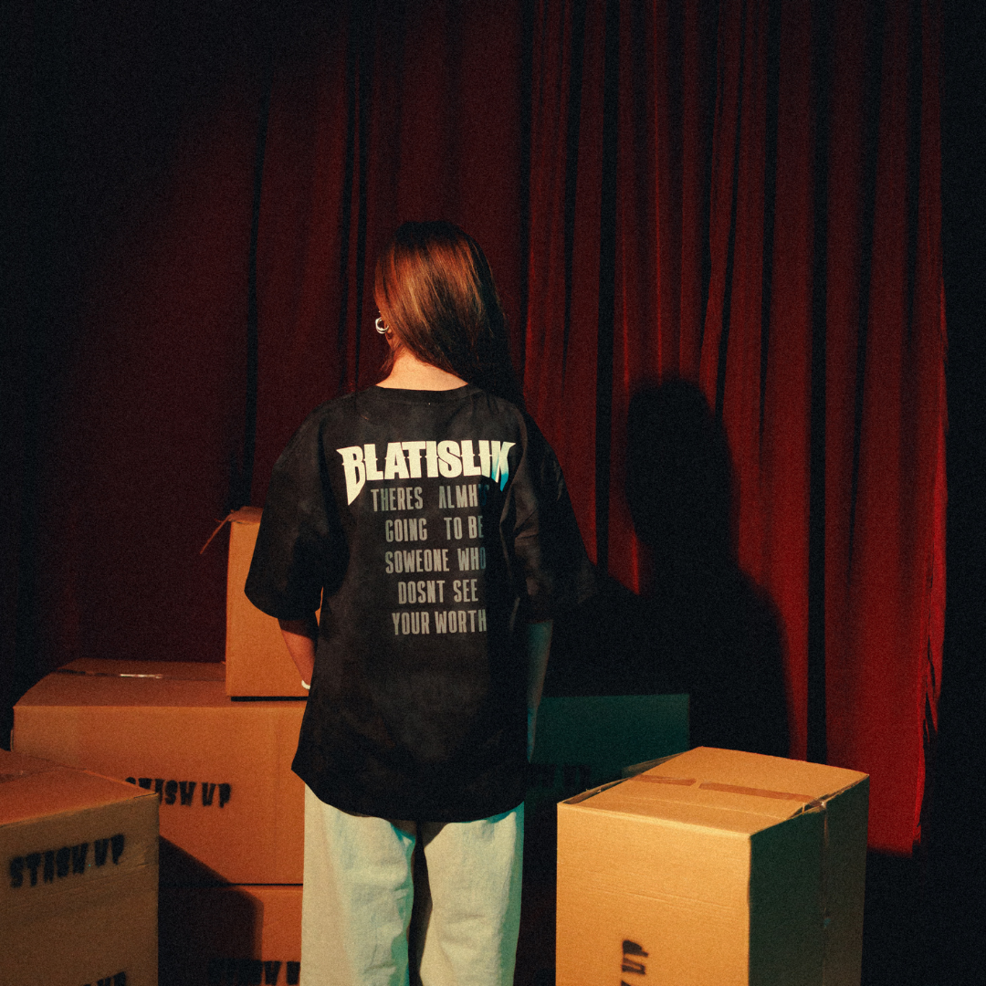 BLATISLIK- WASHED BLACK