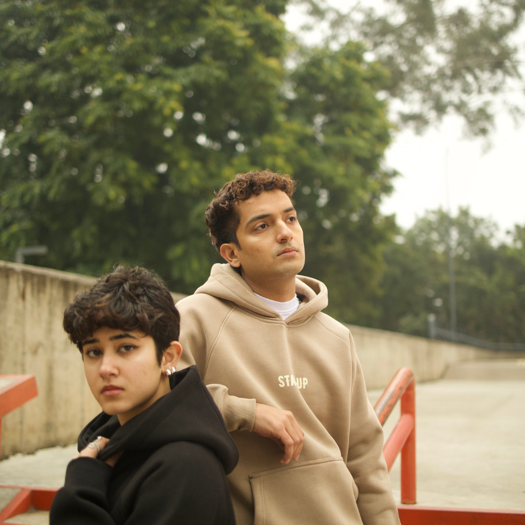 BASIC HOODIE-TAUPE